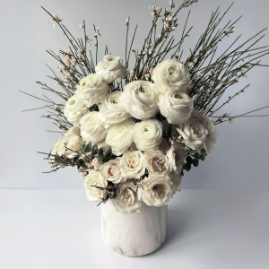 White Radiance Arrangement